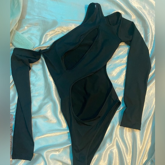 Bodysuit - Picture 2 of 3